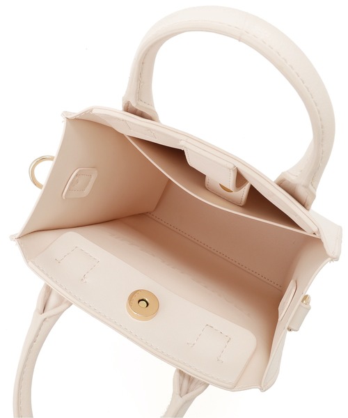 JILL by JILL STUART（ジルバイジルスチュアート）の「◇チャーム付きミニトートバッグ（ショルダーバッグ・レディース・ピンク/ブラック・FREE）」の8枚目の写真