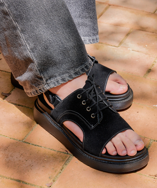 SHOEHI（シューハイ）の「[ムシンサ単独] オリバー レースアップ ベルクロ サンダル(3Colors)_S7545（サンダル・メンズ・ブラック/ブラック系その他・MEDIUM/SMALL/LARGE）」の7枚目の写真