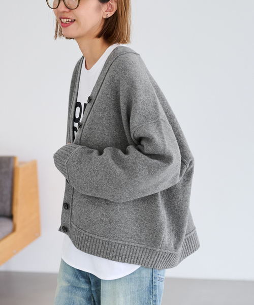 FRAMeWORK（フレームワーク）の「≪WEB限定 / 追加≫AQUA Vネックカーディガン 2（カーディガン/ボレロ・レディース・グレー/ブラウン系その他・FREE）」の8枚目の写真