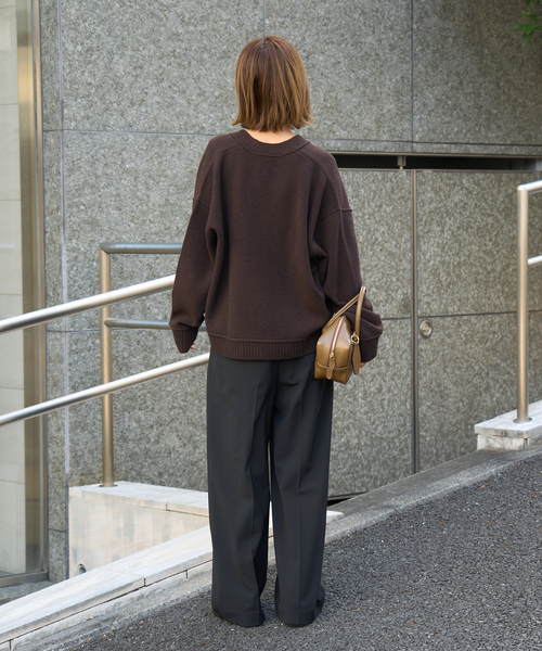 FRAMeWORK（フレームワーク）の「≪WEB限定 / 追加≫AQUA Vネックカーディガン 2（カーディガン/ボレロ・レディース・グレー/ブラウン系その他・FREE）」の13枚目の写真