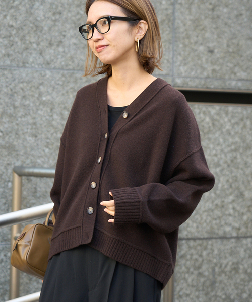 FRAMeWORK（フレームワーク）の「≪WEB限定 / 追加≫AQUA Vネックカーディガン 2（カーディガン/ボレロ・レディース・グレー/ブラウン系その他・FREE）」の14枚目の写真