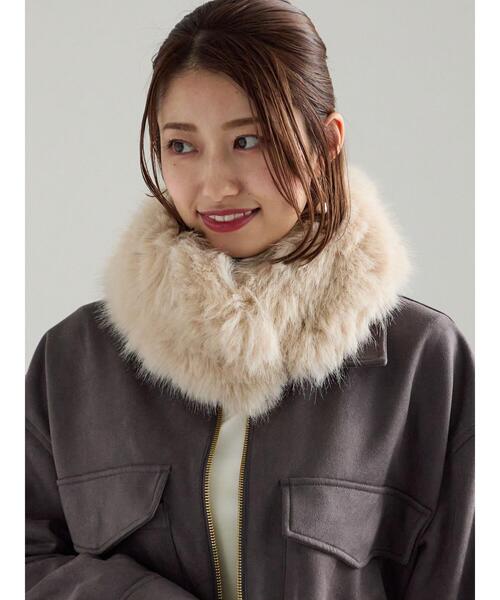 Te chichi（テチチ）の「ファーティペット（ストール/ショール・レディース・モカ/オフホワイト/グレー・F）」の5枚目の写真