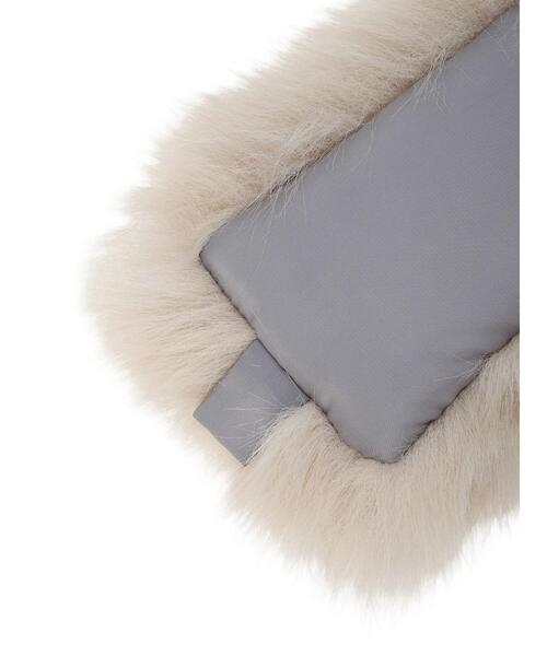 Te chichi（テチチ）の「ファーティペット（ストール/ショール・レディース・モカ/オフホワイト/グレー・F）」の7枚目の写真