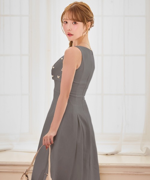 sugar nine(シュガーナイン)の「【ワンピース】ノースリーブフレアワンピース(ワンピース・レディース・ホワイト/グレー・LARGE/MEDIUM/SMALL)」の17枚目の写真