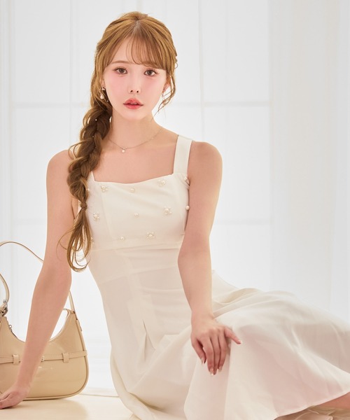 sugar nine(シュガーナイン)の「【ワンピース】ノースリーブフレアワンピース(ワンピース・レディース・ホワイト/グレー・LARGE/MEDIUM/SMALL)」の8枚目の写真