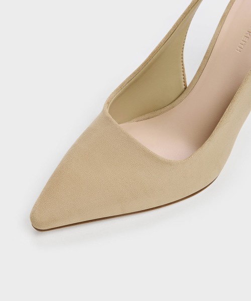 CHARLES & KEITH(チャールズ & キース)の「Kerra ケラ ポインテットスリングバックパンプス(パンプス・レディース・ホワイト/ベージュ/ブラック・23.5cm/23cm/22cm/22.5cm/25cm/24.5cm)」の5枚目の写真