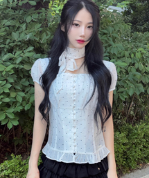 ILLIGO（イリゴ）の「リボンタイスクエアネックブラウスホワイトドット（シャツ/ブラウス）」