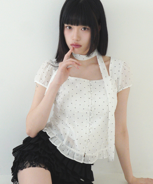 ILLIGO（イリゴ）の「リボンタイスクエアネックブラウスホワイトドット（シャツ/ブラウス・レディース・その他・S/M）」の3枚目の写真