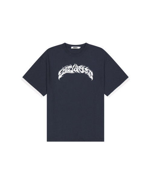 MEA（メア）の「LAYERED SLEEVES T-SHIRT  [NAVY]（Tシャツ/カットソー・メンズ・ネイビー・FREE）」の2枚目の写真