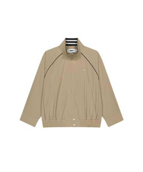 MEA（メア）の「HIGH NECK SHIRT BLOUSON  [BEIGE]（ブルゾン・レディース・ベージュ・FREE）」の2枚目の写真