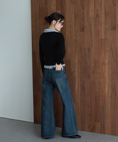 J by blue(ジェイバイブルー)の「ウェーブラインフレアデニムパンツ(デニムパンツ・レディース・ブルー/ネイビー・LARGE/MEDIUM)」の17枚目の写真