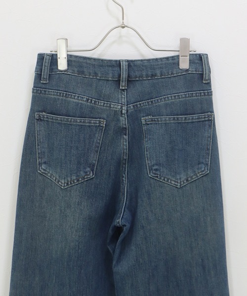 J by blue(ジェイバイブルー)の「ウェーブラインフレアデニムパンツ(デニムパンツ・レディース・ブルー/ネイビー・LARGE/MEDIUM)」の21枚目の写真