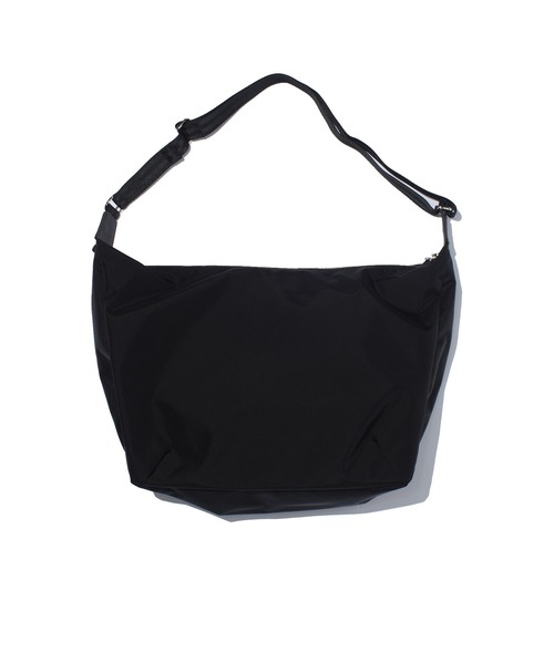 F/CE. (エフシーイー)の「F/CE. 420 re/cor 2WAY SHOULDER TOTE / エフシーイー 420 リコー ツーウェイ ショルダー トート(ショルダーバッグ・メンズ・ブラック/オリーブ・FREE)」の3枚目の写真