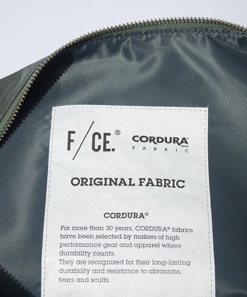 F/CE. (エフシーイー)の「F/CE. 420 re/cor 2WAY SHOULDER TOTE / エフシーイー 420 リコー ツーウェイ ショルダー トート(ショルダーバッグ・メンズ・ブラック/オリーブ・FREE)」の12枚目の写真