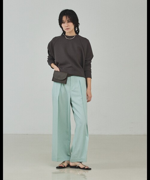 qualite（カリテ）の「【楽なのに上品】ダンボールボックスプルオーバー/スウェット/トレーナー/春服（スウェット・レディース・ライトグレー/チャコールグレー/アイボリー・フリー）」の5枚目の写真