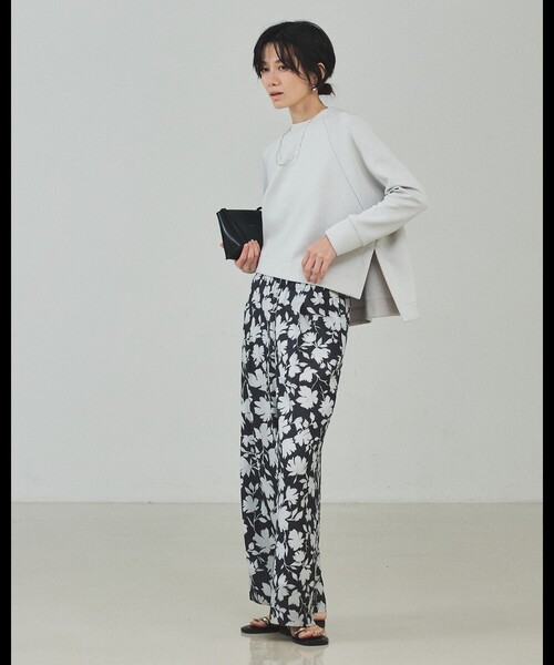 qualite（カリテ）の「【楽なのに上品】ダンボールボックスプルオーバー/スウェット/トレーナー/春服（スウェット・レディース・ライトグレー/チャコールグレー/アイボリー・フリー）」の8枚目の写真