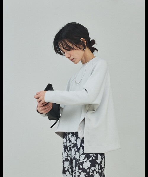 qualite（カリテ）の「【楽なのに上品】ダンボールボックスプルオーバー/スウェット/トレーナー/春服（スウェット・レディース・ライトグレー/チャコールグレー/アイボリー・フリー）」の9枚目の写真