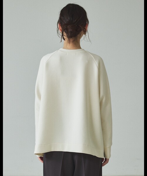 qualite（カリテ）の「【楽なのに上品】ダンボールボックスプルオーバー/スウェット/トレーナー/春服（スウェット・レディース・ライトグレー/チャコールグレー/アイボリー・フリー）」の12枚目の写真