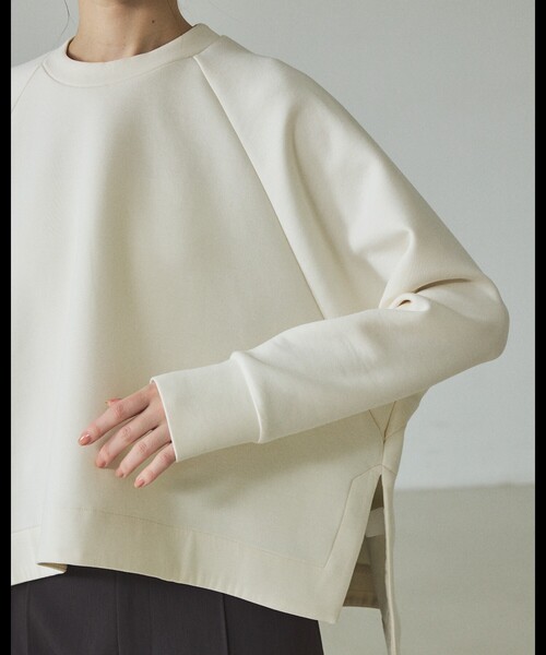 qualite（カリテ）の「【楽なのに上品】ダンボールボックスプルオーバー/スウェット/トレーナー/春服（スウェット・レディース・ライトグレー/チャコールグレー/アイボリー・フリー）」の14枚目の写真