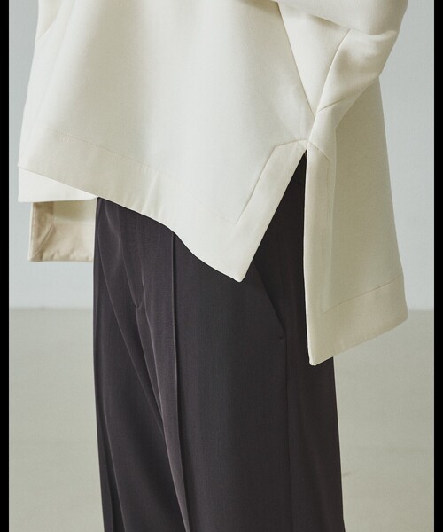 qualite（カリテ）の「【楽なのに上品】ダンボールボックスプルオーバー/スウェット/トレーナー/春服（スウェット・レディース・ライトグレー/チャコールグレー/アイボリー・フリー）」の15枚目の写真