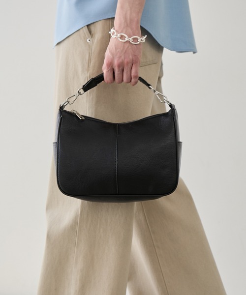 LUENNA(ルエナ)の「【LUENNA】2Way Shoulder Bag / 2WAYショルダーバッグ(ハンドバッグ対応)(ショルダーバッグ・メンズ・ブラック・FREE)」の3枚目の写真
