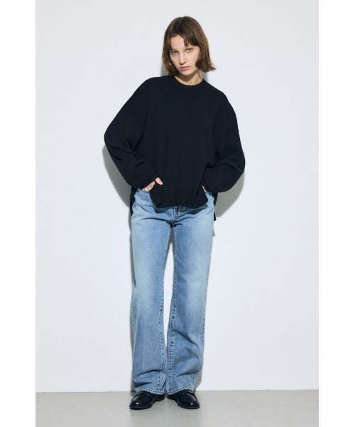 AZUL by moussy(アズールバイマウジー)の「裾スリットニュアンスニットトップス(ニット/セーター・レディース・ブラック/ライトブルー/ブラウン・FREE)」の8枚目の写真