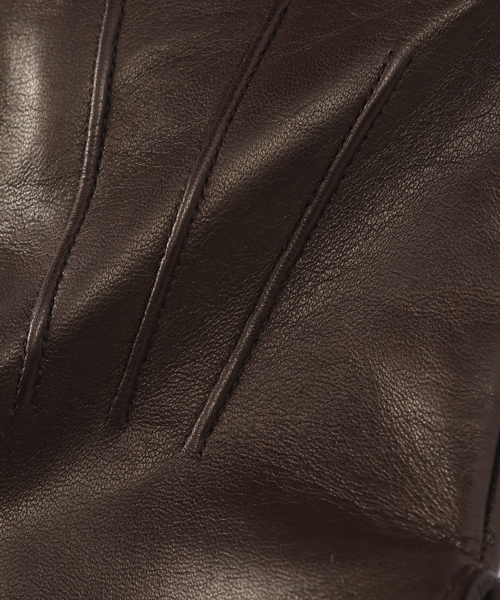 EDIFICE（エディフィス）の「MARIO PORTLANO(マリオポートラーノ) 別注 Nappa Leather Glove（手袋・メンズ・グリーン/ブラウン/ベージュ・23/22/FREE）」の7枚目の写真