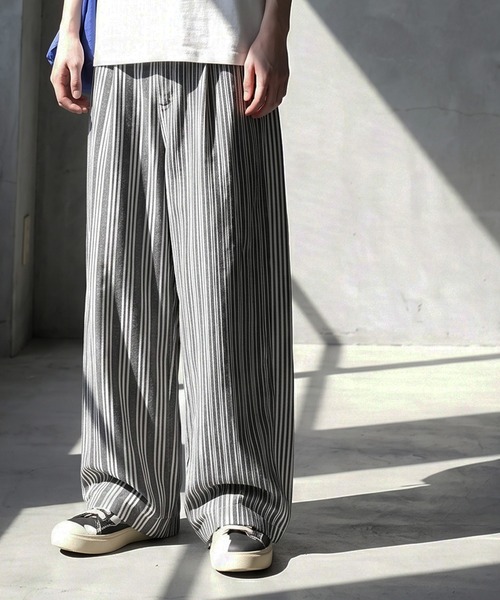 antiqua(アンティカ)の「ストライプ柄 タック ワイドパンツ(その他パンツ・レディース・ブラック・MEDIUM/LARGE)」の12枚目の写真