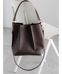 Te chichi（テチチ）の「エコレザーマルチwayタックバッグ（ハンドバッグ）」