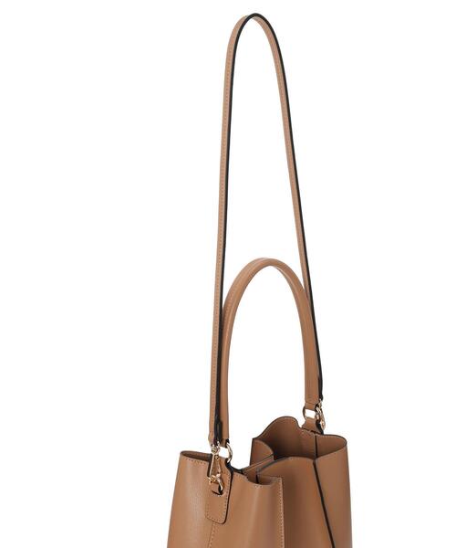 Te chichi(テチチ)の「エコレザーマルチwayタックバッグ(ハンドバッグ・レディース・キャメル/ダークブラウン・F)」の10枚目の写真