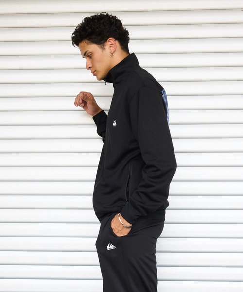Quiksilver(クイックシルバー)の「QUIKSILVER メンズ/ユニセックス QS WARM UP ZIP 26SP トラックジャケット ルーズフィット 【2026年春夏モデル】/クイックシルバージップアップブルゾン(セットアップ対応可)(ブルゾン・メンズ・ブラック/ブラック系その他・X-LARGE/LARGE/MEDIUM)」の6枚目の写真