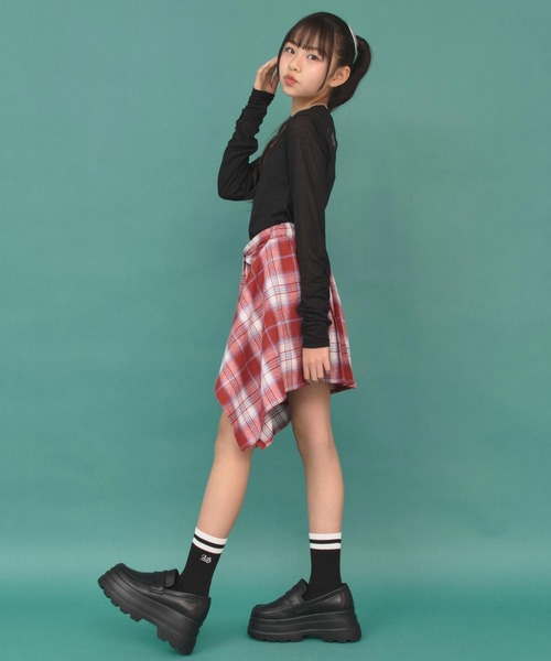 ANAP GiRL(アナップガール)の「ライン入り刺繍ソックス(ソックス/靴下・キッズ・ブラック/グレー/ホワイト・F)」の5枚目の写真