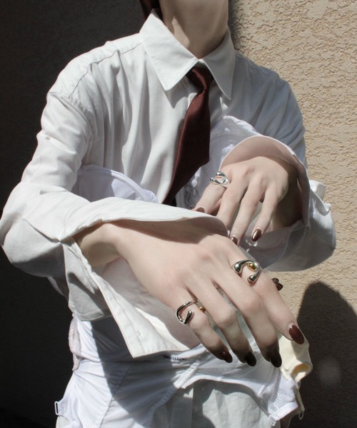 Soierie(ソワリー)の「ビジョンズ リング / Visions ring(リング・レディース・シルバー×ゴールド・FREE)」の14枚目の写真