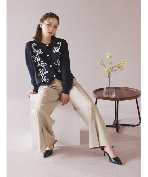 fifth（フィフス）の「コード刺繍二ットカーデ（カーディガン/ボレロ・レディース・グレー/ネイビー・M）」の2枚目の写真