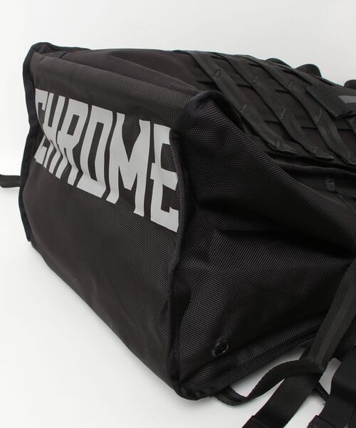 CHROME（クローム）の「［ CHROME / クローム ］BARRAGE PRO 80L PACK BK_BLCK / バラージ プロ 80リットル パック 大容量 80L ロールトップ式バックパック プロ仕様 完全防水（バックパック/リュック・メンズ・ブラック・FREE）」の2枚目の写真