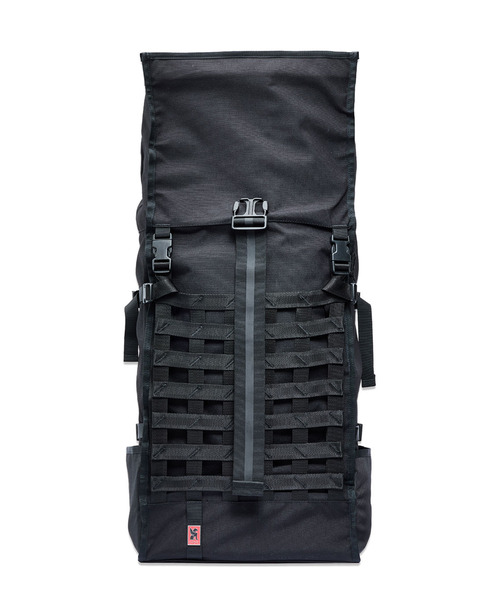 CHROME（クローム）の「［ CHROME / クローム ］BARRAGE PRO 80L PACK BK_BLCK / バラージ プロ 80リットル パック 大容量 80L ロールトップ式バックパック プロ仕様 完全防水（バックパック/リュック・メンズ・ブラック・FREE）」の8枚目の写真