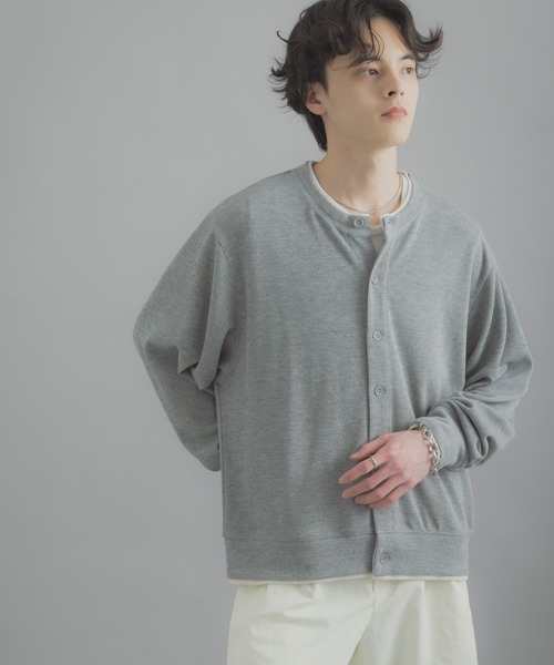 SENSE OF PLACE by URBAN RESEARCH（センスオブプレイスバイアーバンリサーチ）の「フェイクレイヤードクルーネックカーディガン（カーディガン/ボレロ・メンズ・チャコールグレー/グレー/ブラウン・MEDIUM/LARGE）」の15枚目の写真