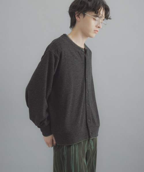 SENSE OF PLACE by URBAN RESEARCH（センスオブプレイスバイアーバンリサーチ）の「フェイクレイヤードクルーネックカーディガン（カーディガン/ボレロ・メンズ・チャコールグレー/グレー/ブラウン・MEDIUM/LARGE）」の22枚目の写真