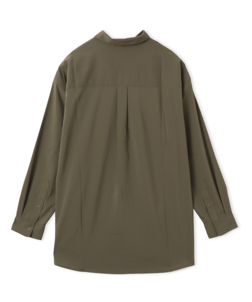 PUMA(プーマ)の「PUMA OVERSIZED LS SHIRT / プーマ ユニセックス オーバーサイズド ロングスリーブ シャツ(シャツ/ブラウス・メンズ・グリーン/ベージュ/ブラック・XL/L/M/S)」の18枚目の写真