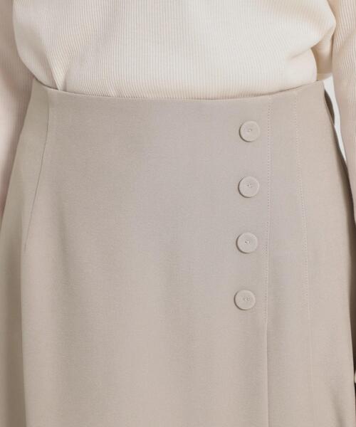 couture brooch(クチュールブローチ)の「【洗える・通勤】サイドタック ナロースカート(スカート・レディース・ナチュラル/ネイビー/サックスブルー・42/40/38/36)」の19枚目の写真