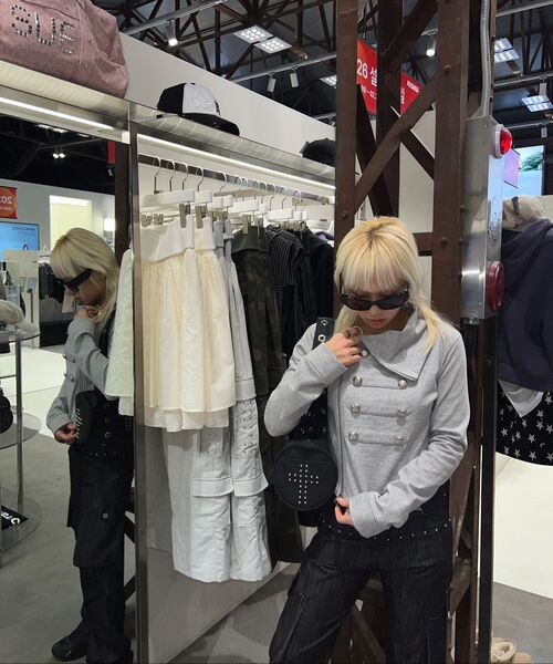 SETUP-EXE(セットアップイーエックスイー)の「EYELET STRAP DUFFLE BAG / BLACK(ボストンバッグ・レディース・その他・OS)」の12枚目の写真
