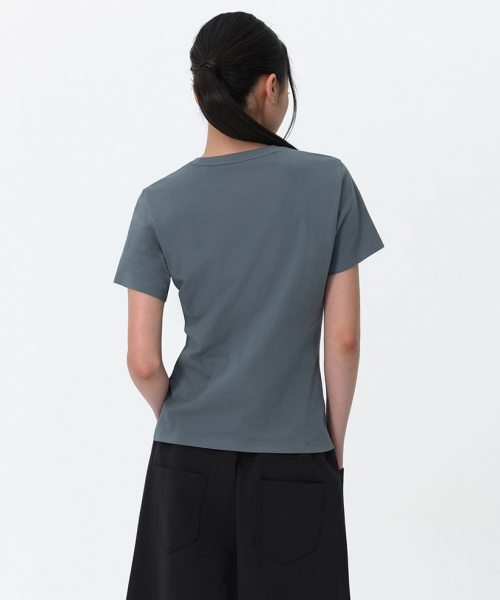 MUSINSA STANDARD WOMAN（ムシンサスタンダードウーマン）の「ウィメンズプレーンクルネックTシャツ[ピーコックブルー]（Tシャツ/カットソー・レディース・その他・X-SMALL/SMALL/MEDIUM/LARGE）」の3枚目の写真