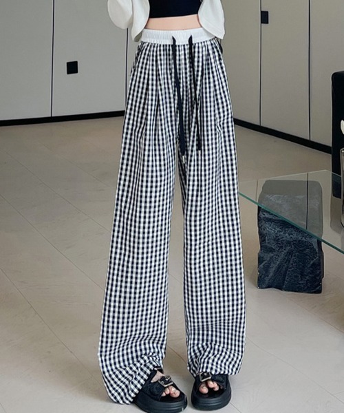SallyLunn(サリーラン)の「ギンガムチェック リラクシーパンツ(その他パンツ・レディース・ブラック/ピンク/イエロー・MEDIUM/LARGE)」の5枚目の写真