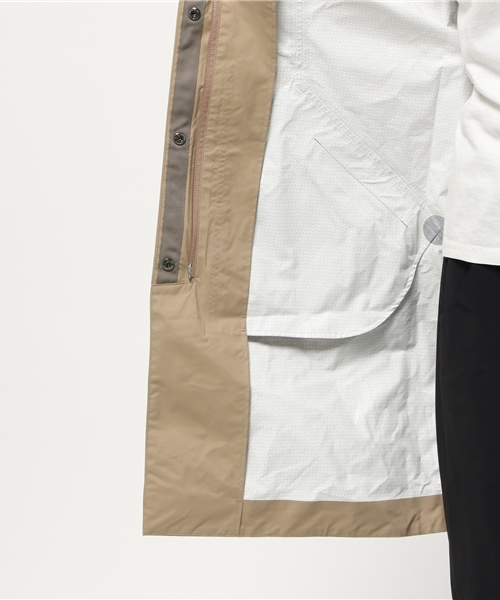 MARMOT（マーモット）の「ウイメンズナノプロテックソーエンコート(WS NANO PRO TECH SOUEN COAT)（マウンテンパーカー・レディース・サンドベージュ/ライトパープル・LARGE/MEDIUM）」の13枚目の写真
