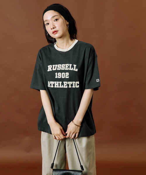 FREAK'S STORE(フリークスストア)の「限定展開 RUSSELL ATHLETIC × FREAK'S STORE/ラッセルアスレチック 別注 チェーン ステッチ リンガー 半袖 Tシャツ(Tシャツ/カットソー・レディース・オフホワイト/サックスブルー/ブラック/ライトグレー/ネイビー・フリ-)」の22枚目の写真