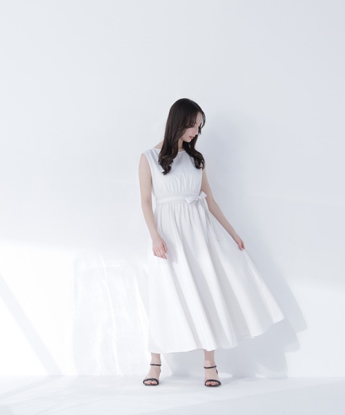 NATURAL BEAUTY BASIC(ナチュラルビューティーベーシック)の「ベルテッドステッチワンピース(ワンピース・レディース・ホワイト系その他/グリーン系その他/ネイビー系・P/S/MEDIUM/SMALL)」の5枚目の写真