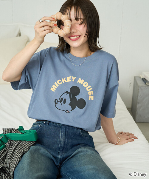 FREAK'S STORE(フリークスストア)の「限定展開 別注/Mickey Mouse/ミッキーマウス/フロッキープリントアーチ半袖Tシャツ(Tシャツ/カットソー・レディース・オフホワイト/ナチュラル/ブルー/ブラック/ブラウン・フリ-)」の7枚目の写真