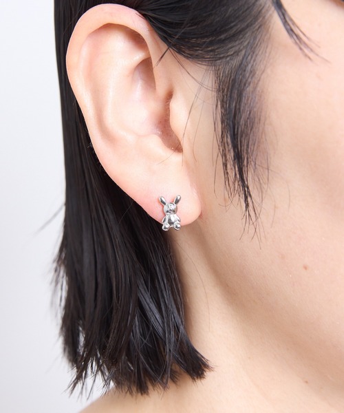 gargle(ガーグル)の「gargle ガーグル:STAINLESS ステンレスシリーズ ミニうさぎ ラビット ピアス(ピアス(両耳用)・レディース・ゴールド・FREE)」の2枚目の写真