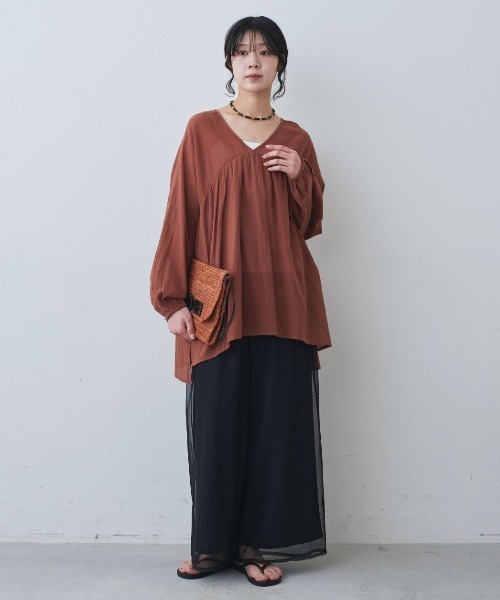 mensha!(メンシャ)の「mensha! ガーゼでドレスアップ! チュールレイヤードワイドパンツ(その他パンツ・レディース・レッド系その他/ブラック・LL/L/M/3L)」の12枚目の写真