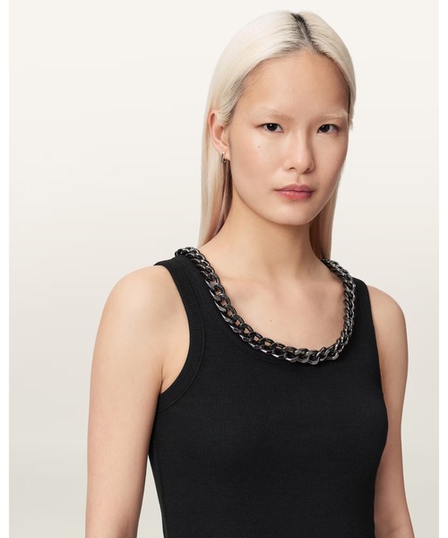 ALLSAINTS（オールセインツ）の「LUCY SLEEVELESS SLIM FIT RIBBED TANK TOP | LUCY ノースリーブ スリム フィット リブ タンクトップ（タンクトップ・レディース・ブラック・XS/S/M）」の3枚目の写真